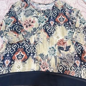 Avenue size 18/20 blouse